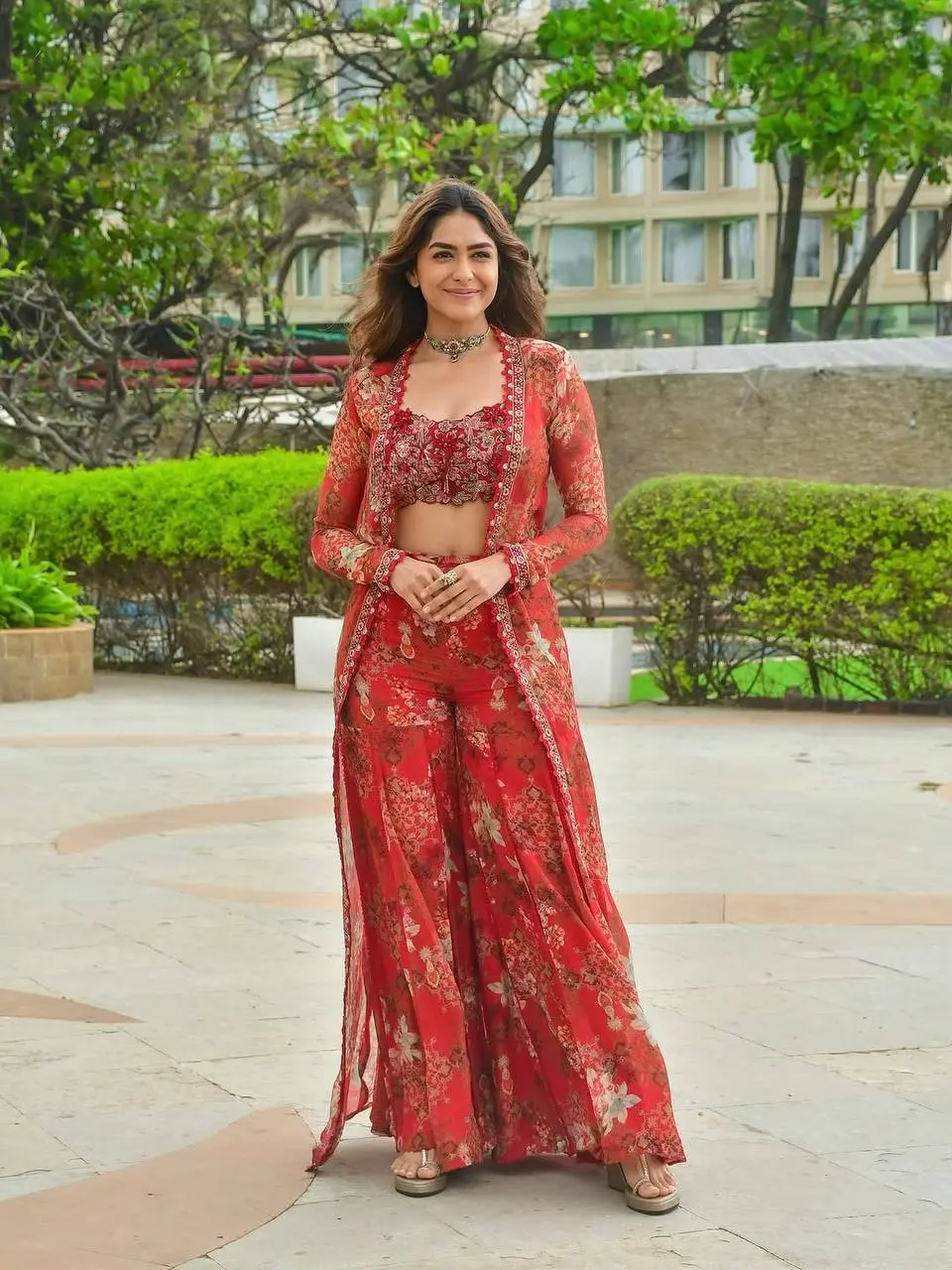 Hansika-PD- Heavy Faux Georgette Top Plazzo set - Image 3