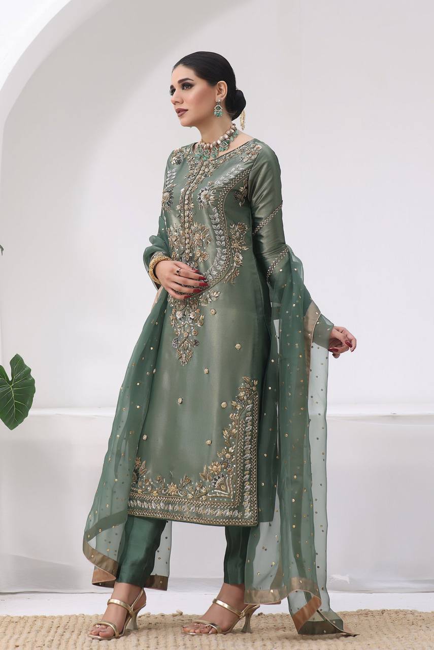 Priti -HK Kurta Set in Jimmy Choo Silk - Image 9