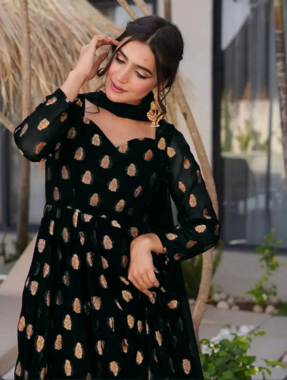 Aachal-VL- Heavy Faux Georgette Top bottom set - Image 10